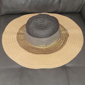Ellen Tracy 5" Wide Brim Floppy Sun Beach Hat Gold Hardware